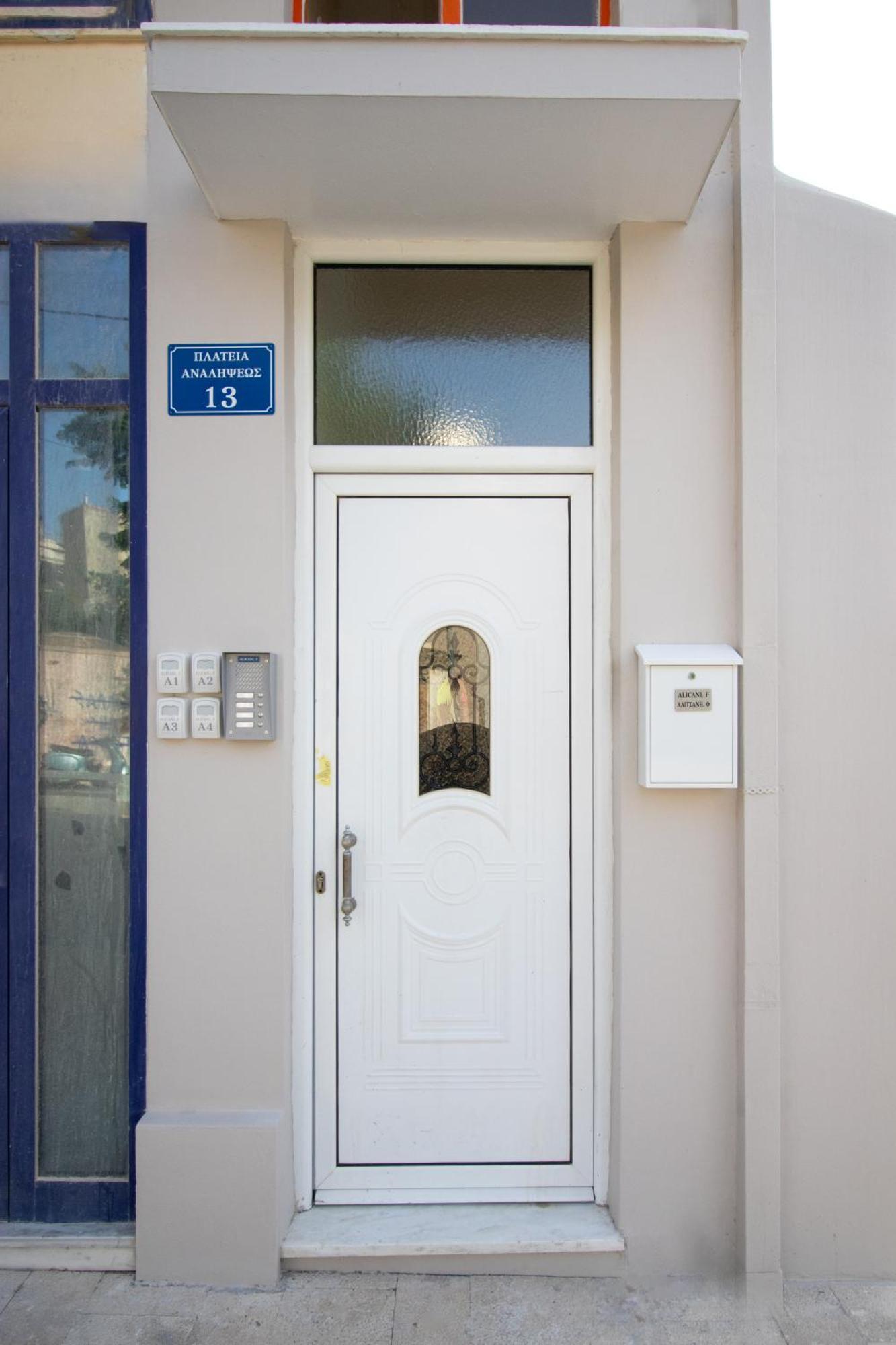 Central Park Urban Studios Heraklion Exteriör bild